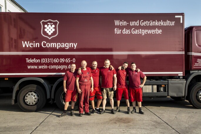 Berufskraftfahrer Vollzeit (m/w/d) Potsdam-Drewitz, 1. Bild